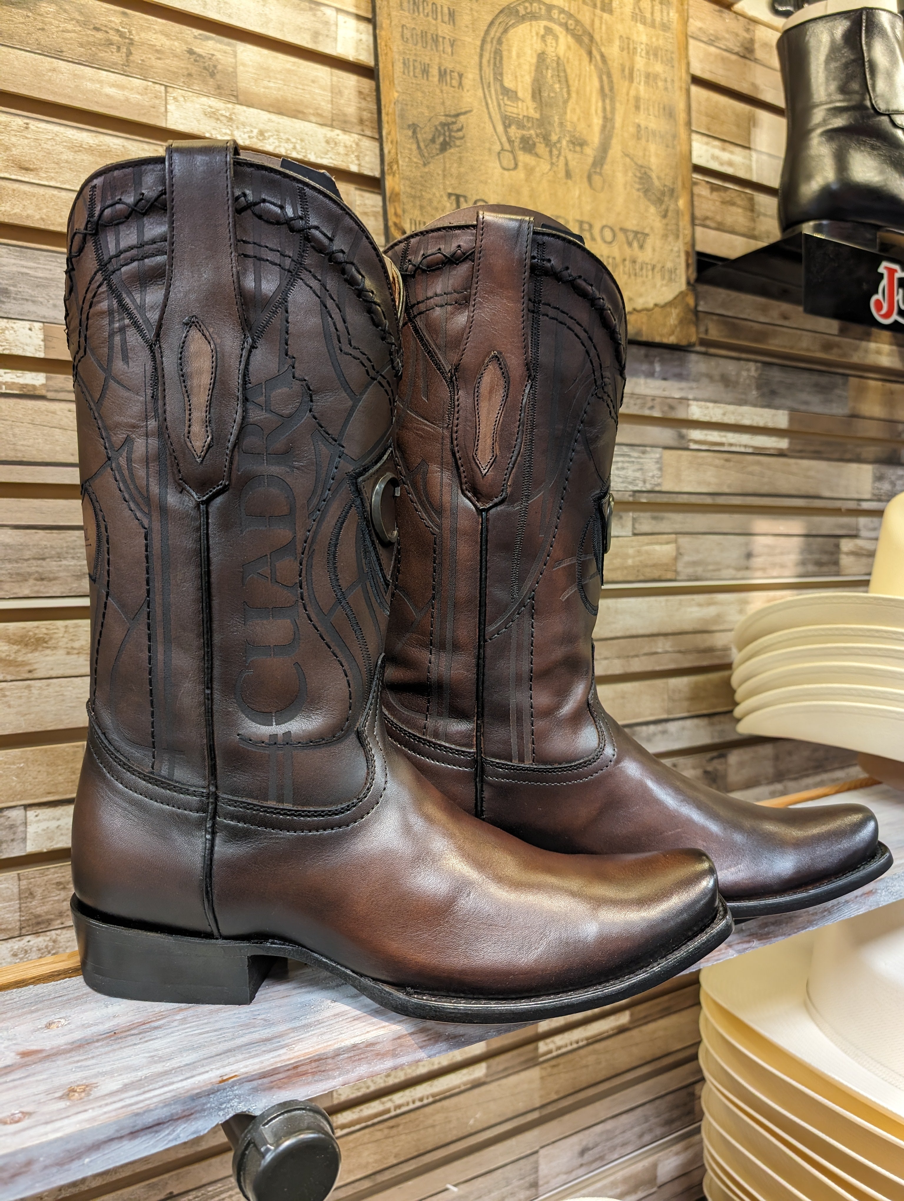 Cuadra Mens Brown Leather Engraved Boot CU347 | Las Palmas Western