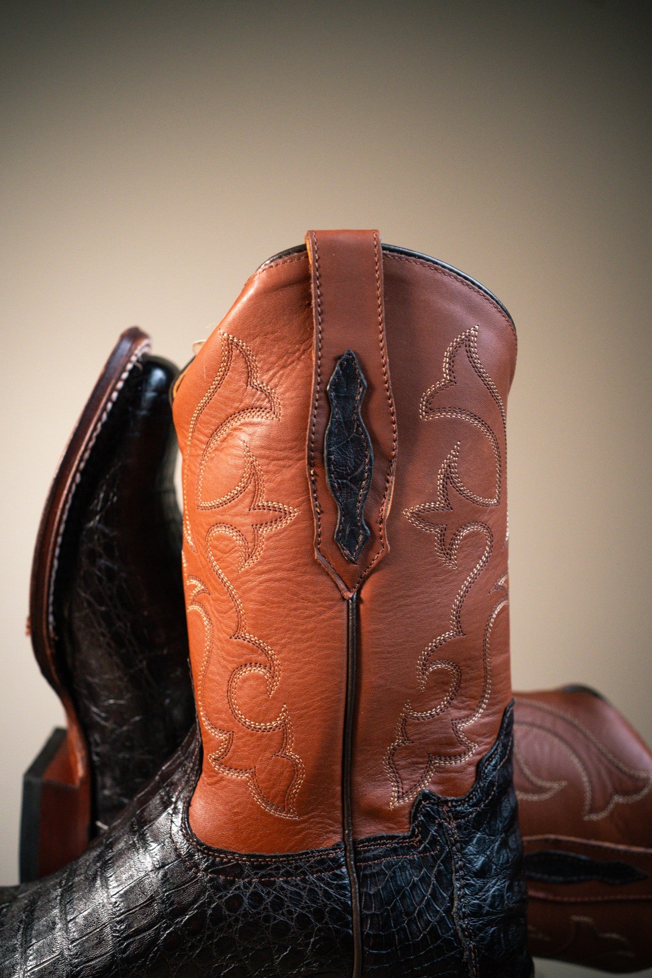 Tony Lama Mens Canyon Brown Caiman Boot