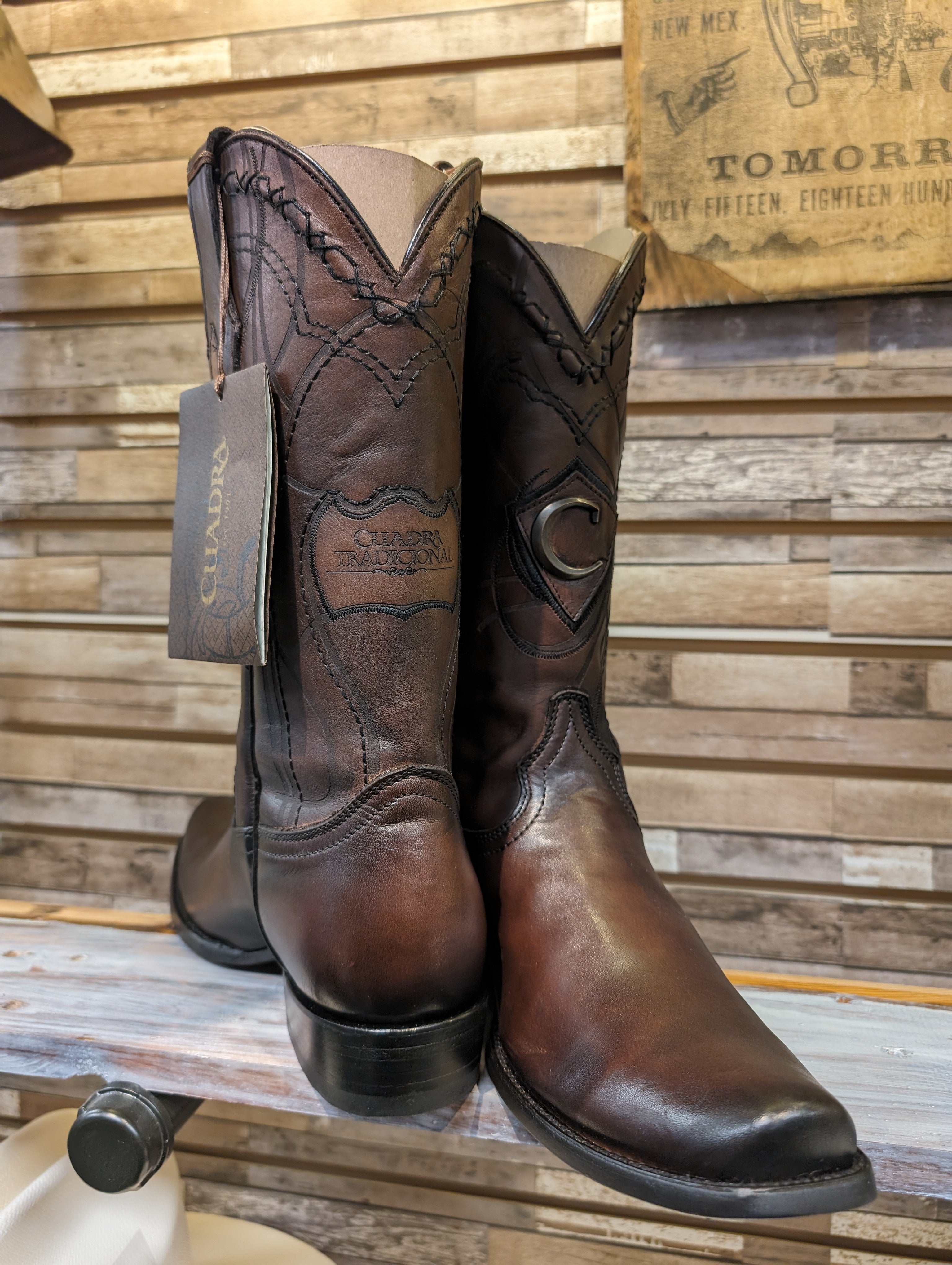 (取寄) クアドラ メンズ CU347 Cuadra men CU347 Brown Cuadra Mens Brown Leather Engraved Boot CU347 | Las Palmas Western